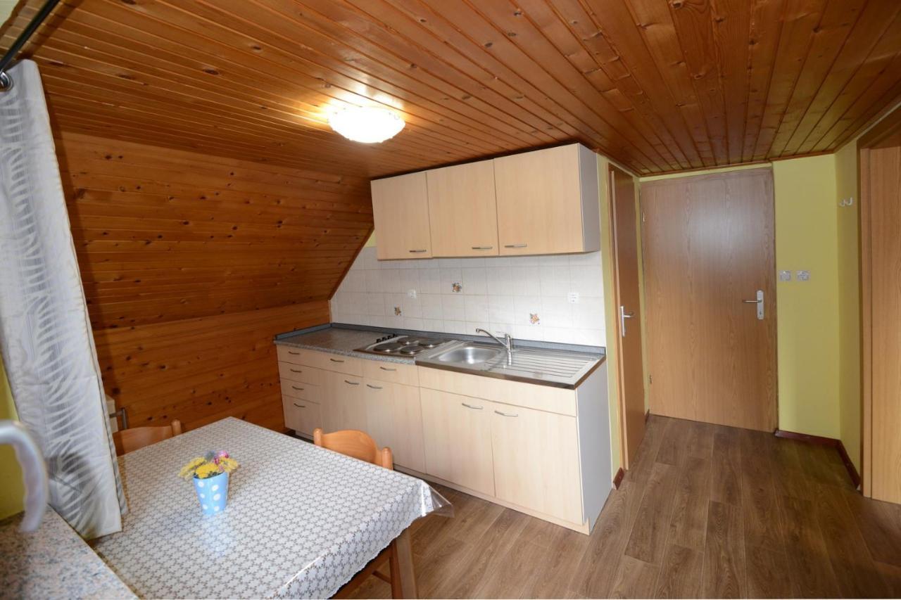 Pri Miklavu Bohinj