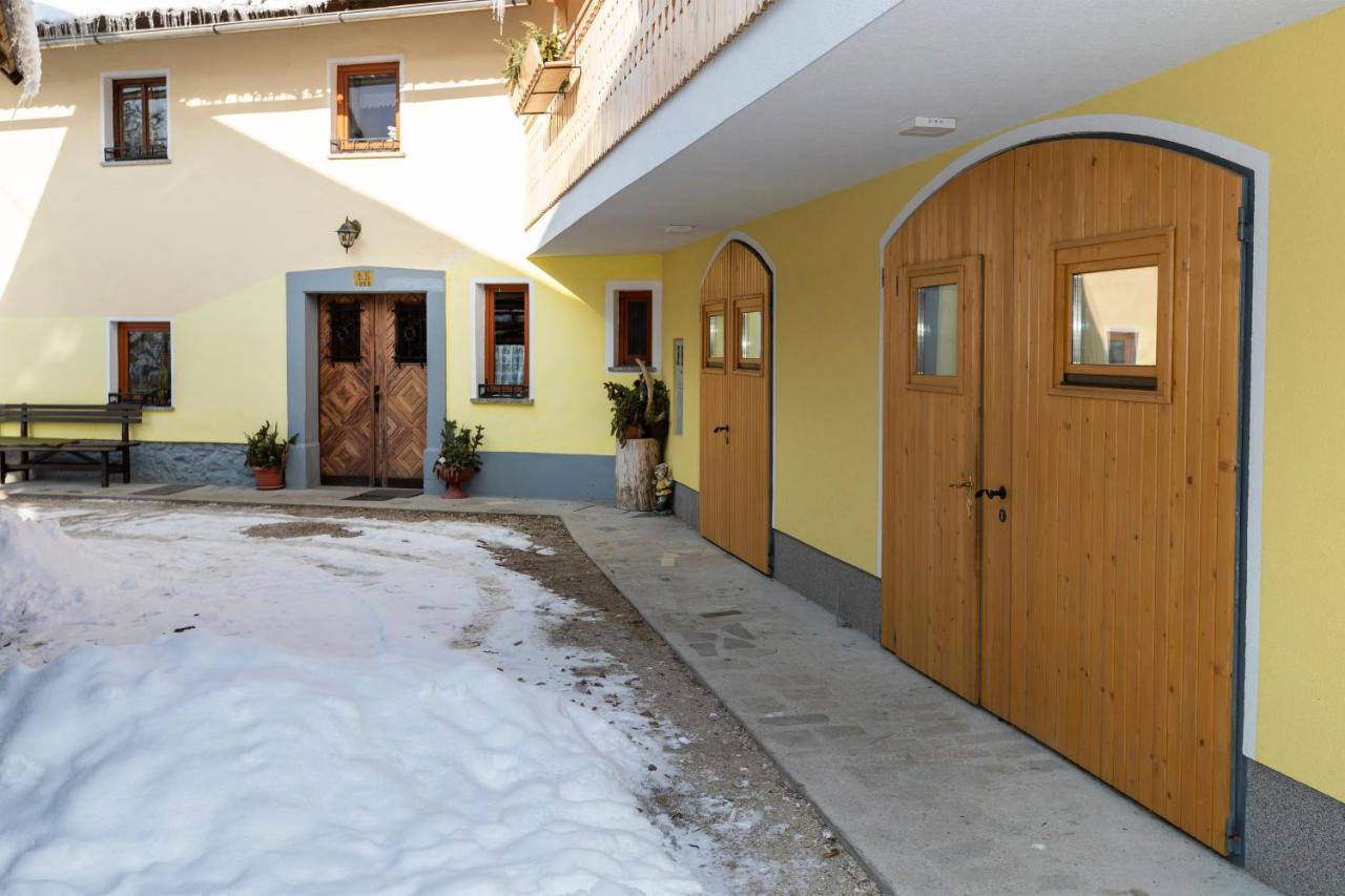Pri Miklavu Bohinj